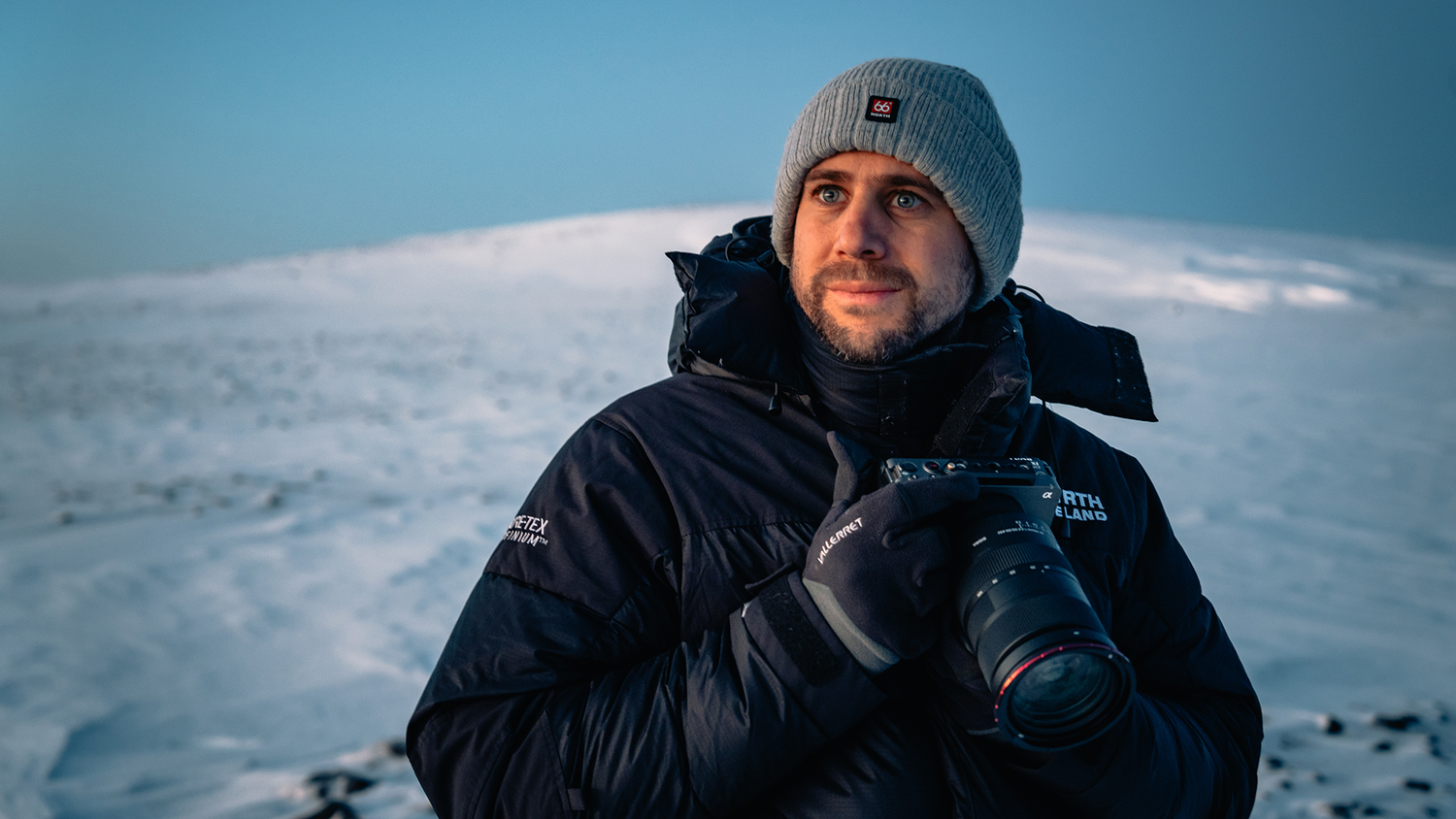 Rozle Bregar Ambassador for Vallerret Camera Gloves in the wild of Greenland