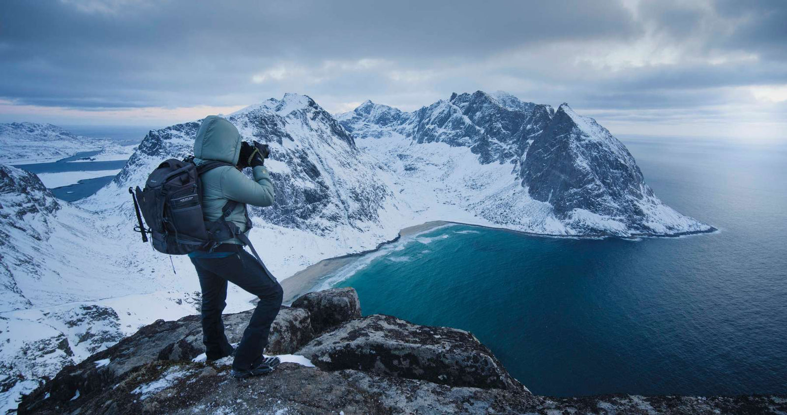 The Ultimate Photographer's Guide to Lofoten in Winter - Vallerret  Photography Gloves