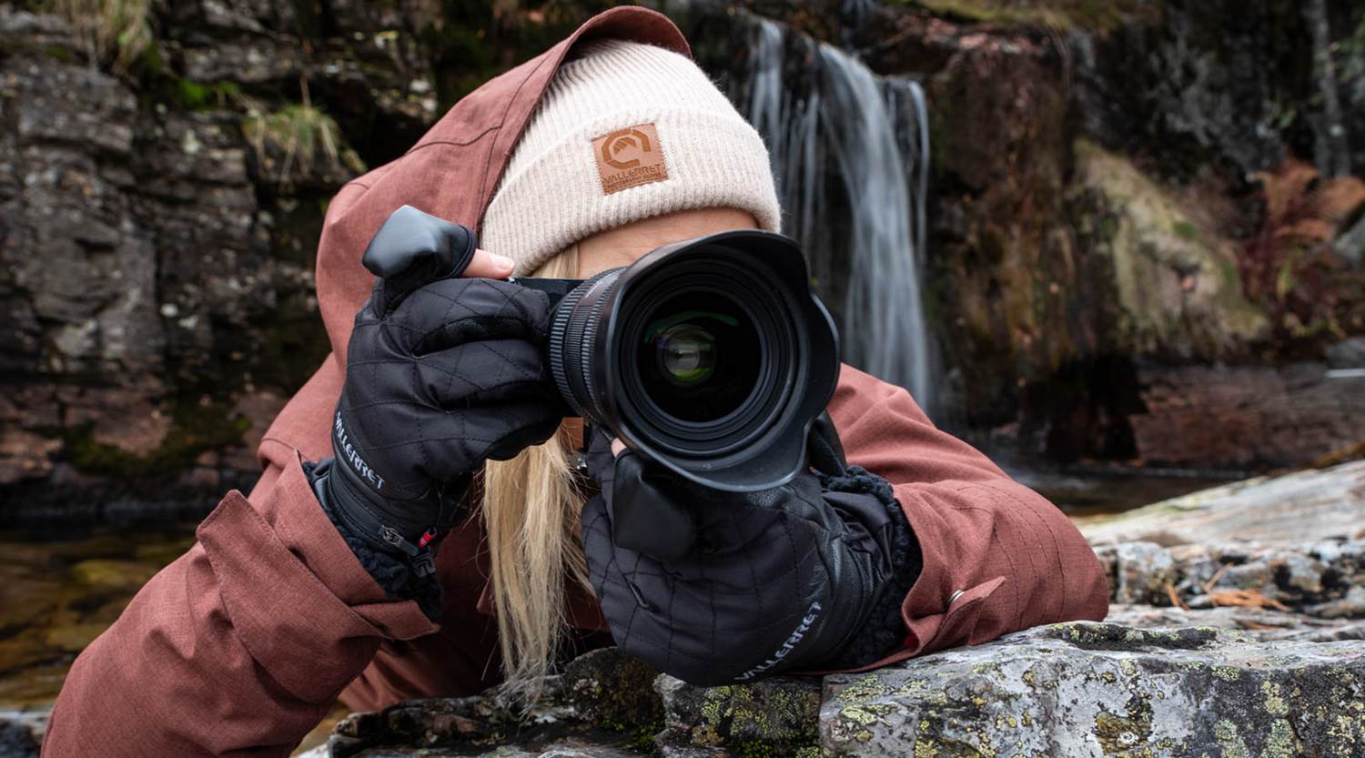 The Saga – Designed for Women Behind the Lens
