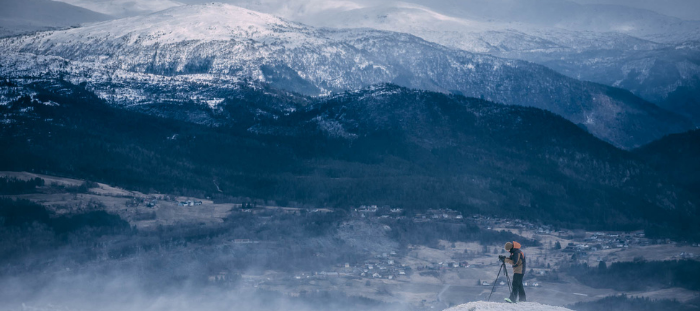tinden hatchet comparison