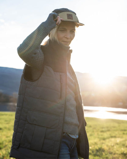 Insulated Camera Vest - Charcoal