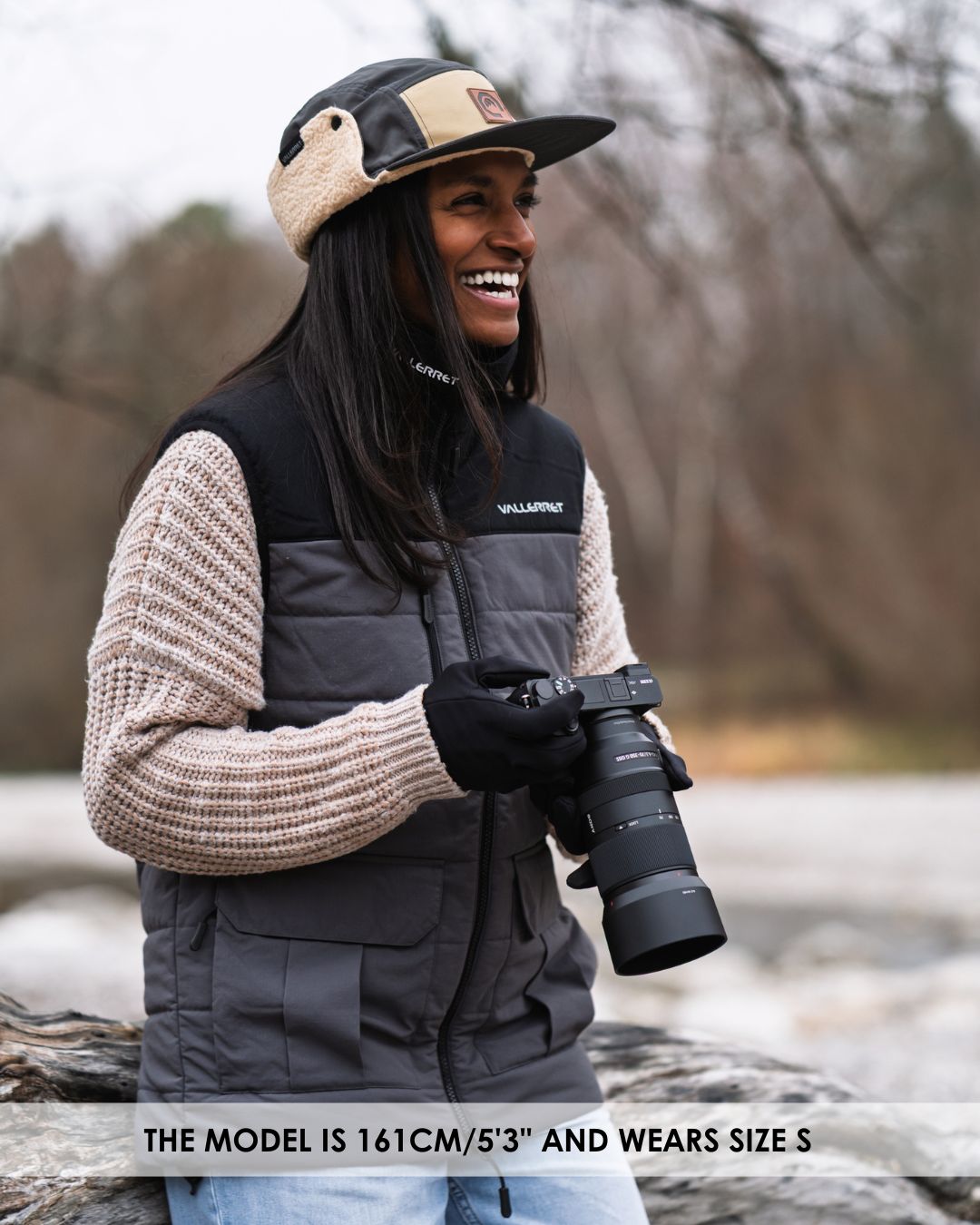 Insulated Camera Vest - Charcoal – Vallerret Photography Gloves